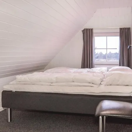 Vakantiehuis Awesome In With Sauna *