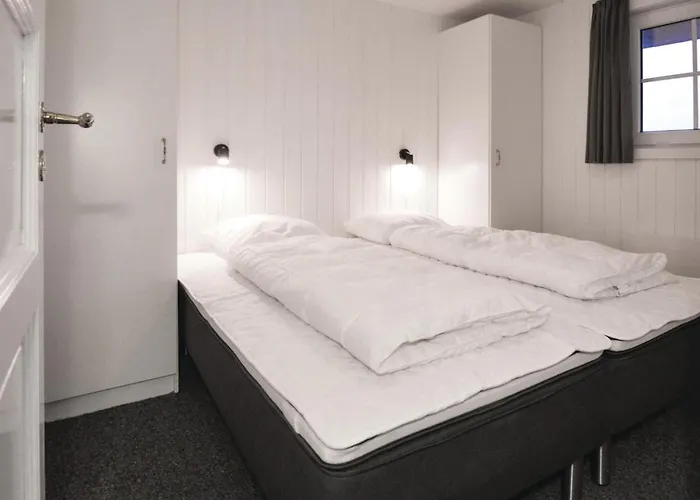 Ferienhaus Awesome In With Sauna *